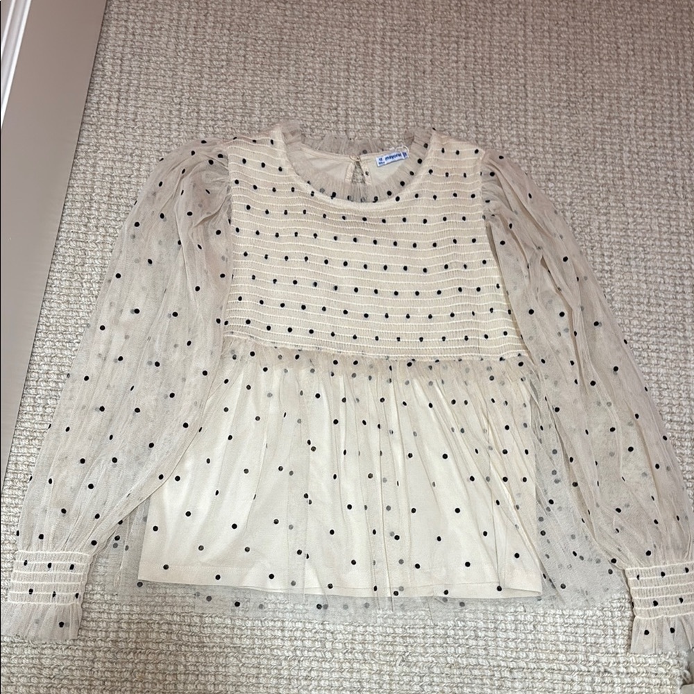 Girls adorable mayoral dressy top, never worn